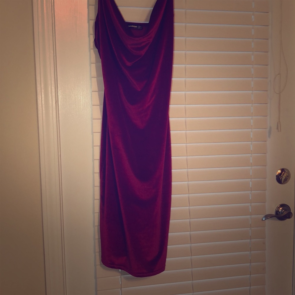 Red velvet cocktail dress